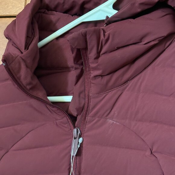 Lululemon Women’s Sz 4 Pack It Down Short Jacket Red Maroon NWT - Picture 6 of 9